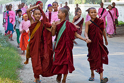 novice monks
