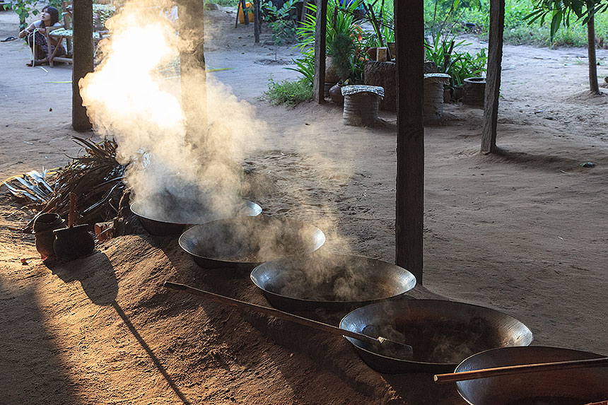 palm syrup boiling