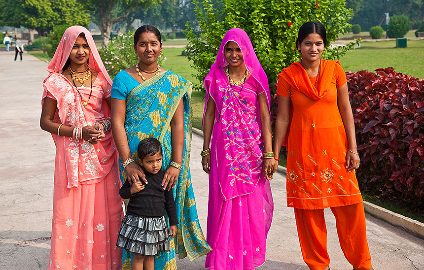 4 women